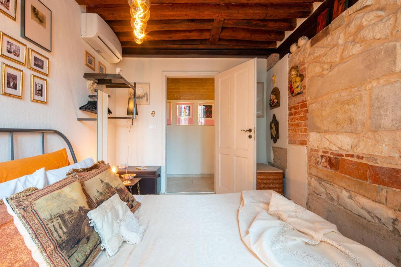 Casa Manina Sul Ponte - Your Private Canal View * Venezia